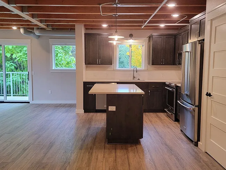 This is unit C. Unit B is similar but with a closed ceiling.