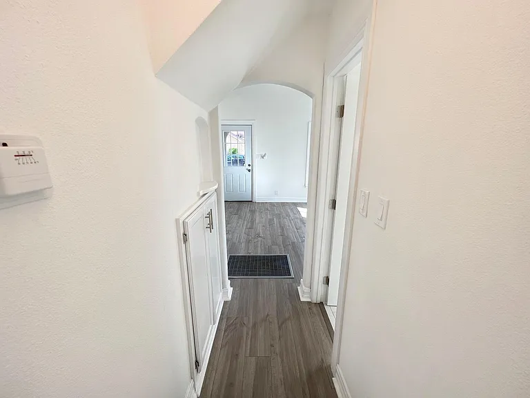 333 S 1st Ave — Photo 30