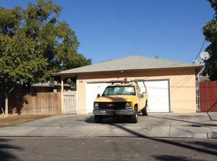 1109 E Clark St, Madera, CA 93638