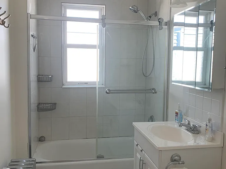 52 Percival St #1 — Photo 8