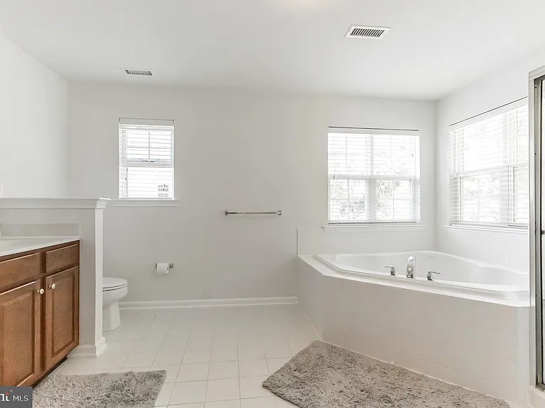 618 Sunderland Ave — Photo 16