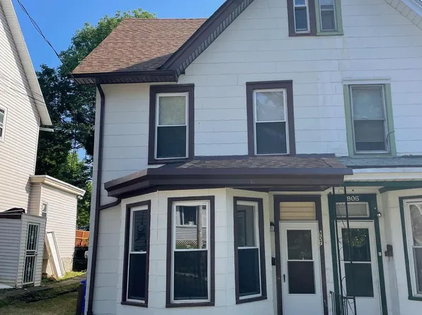 907 Pine St, Darby, PA 19023
