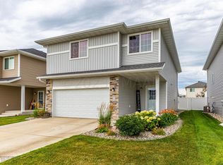 911 29th Ave W, West Fargo, ND