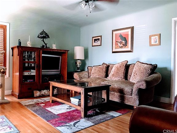 3rd image of 5839 Gaviota Ave