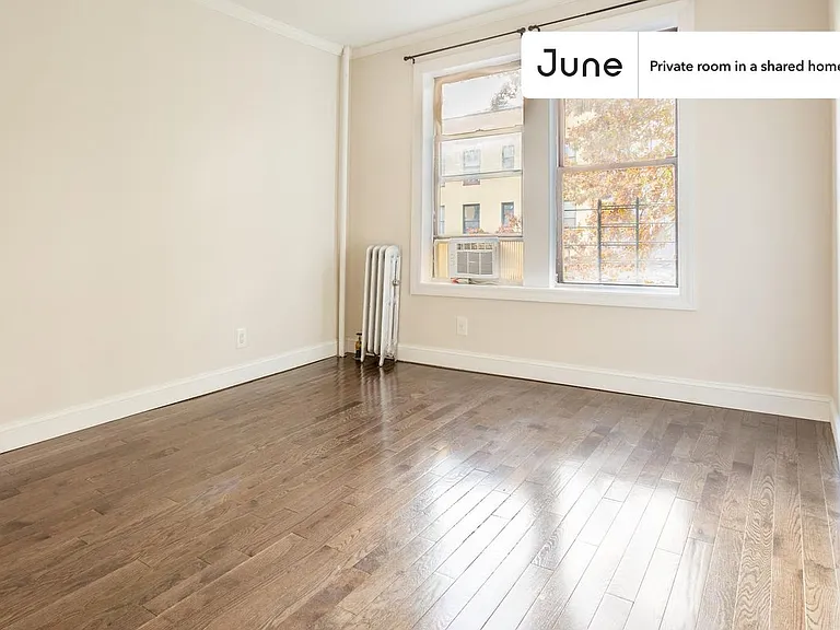 24-20 28th St #A — Photo 2