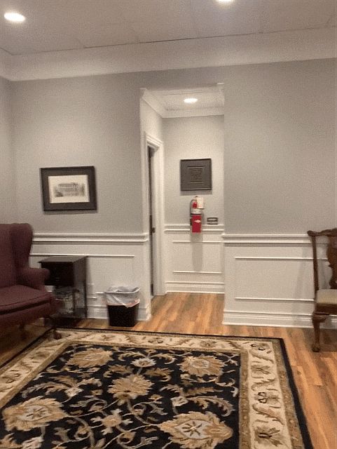 2nd image of 90 Northwoods Blvd #2-B2-1