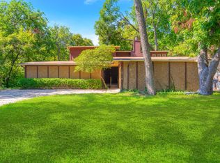 10716 Meadowcliff Ln, Dallas, TX 75238