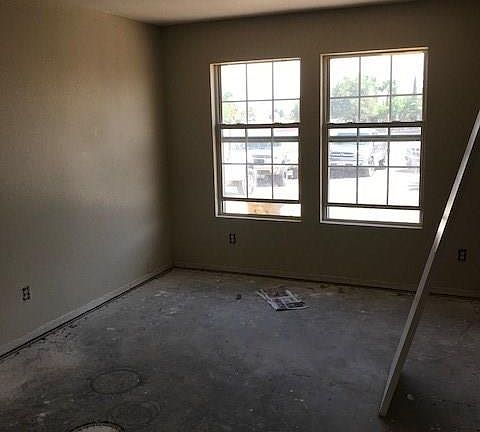 5th image of 5817 W Valley Cir