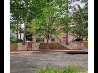 1086 Como Pl #1086, Saint Paul, MN 55103