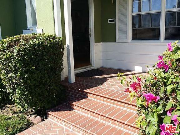 2nd image of 4109 W 58th Pl