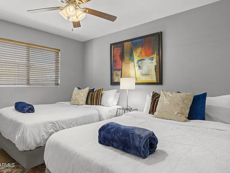 8308 E Minnezona Ave — Photo 25