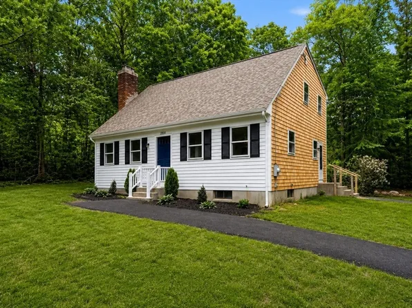 2800 Anderson Dr, Dighton, MA 02715