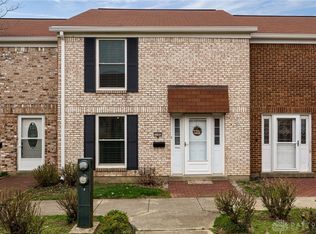 1105 Charleston Ct, Fairborn, OH 45324