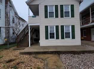 440 E Queen St, Chambersburg, PA 17201