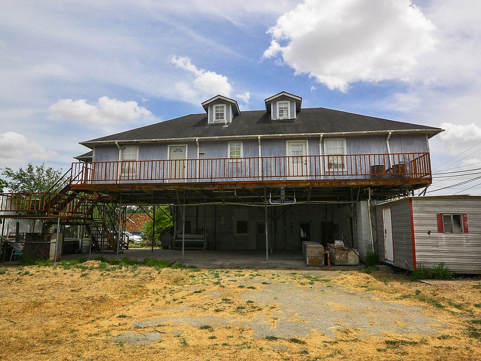 1st image of 311 E Hidalgo Ave