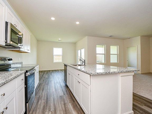 5th image of 5906 Bright Keel Dr