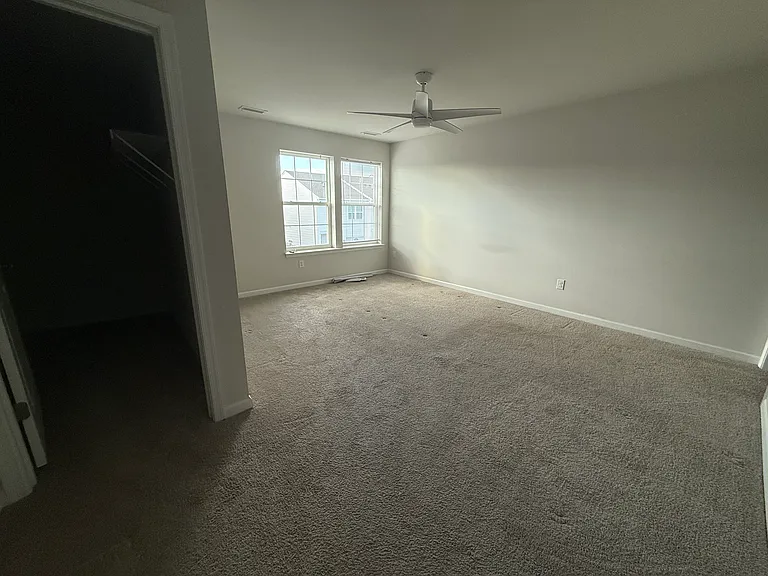 392 Trego Ave — Photo 8