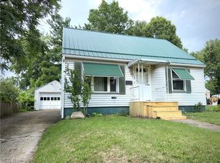 1049 McKinley St NE, Warren, OH 44483