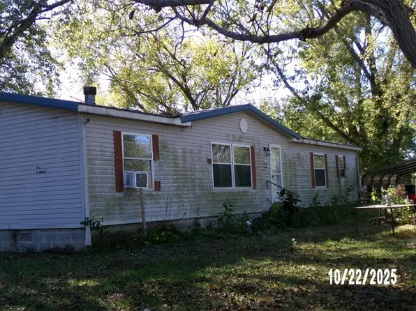 800 S Richard Ave, Marissa, IL 62257