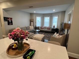 209 E Cottage St #3, Boston, MA 02125