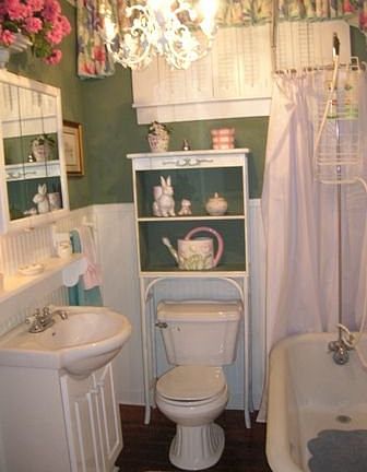 1st Downstairs Bath