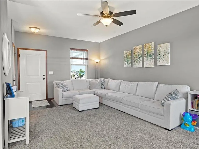 1514 Hummingbird Cir — Photo 7