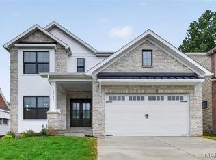 8741 Magdalen Ave, Saint Louis, MO 63144