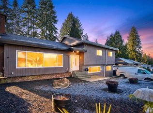928 Stanton Ave, Coquitlam, BC