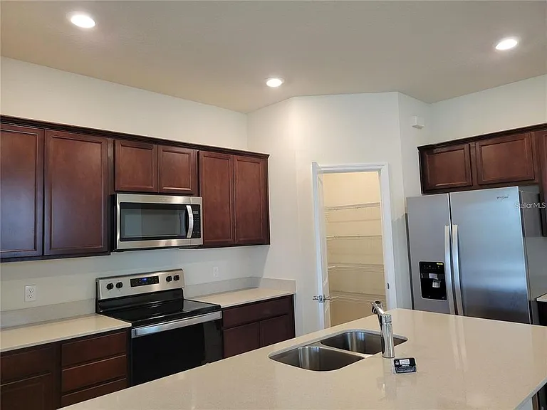 2713 Franklin Rd — Photo 5
