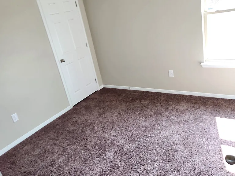 605 Stringer St #A — Photo 13