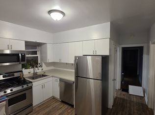 4439 N Mango Ave #1, Chicago, IL 60630