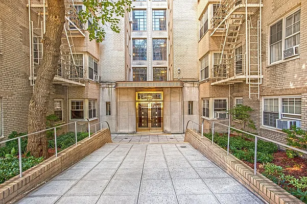 Sold by Kleier Residential | media 20