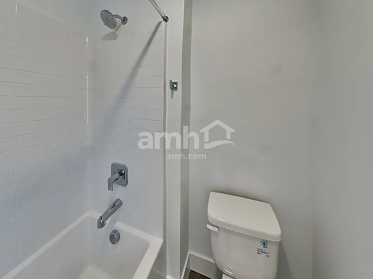 8135 Braavos Peninsula Ave — Photo 17