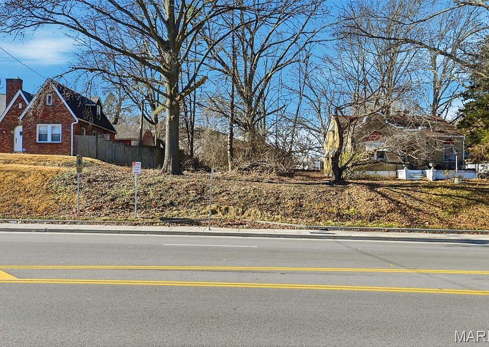 1st image of 1881 S New Florissant Rd