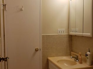 7007 Hana Rd, Edison, NJ 08817