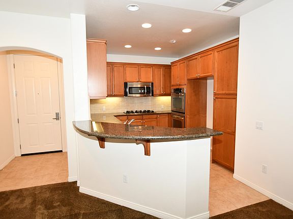 2nd image of 1708 Tanager St APT 204