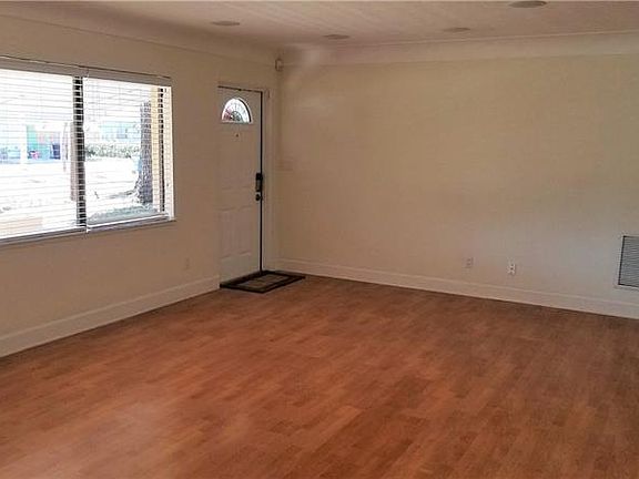 5th image of 6231 23rd Ave N