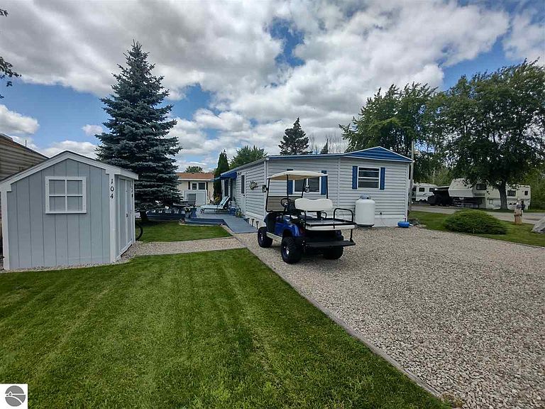 831 Main St Au Gres, MI, 48703 Apartments for Rent Zillow