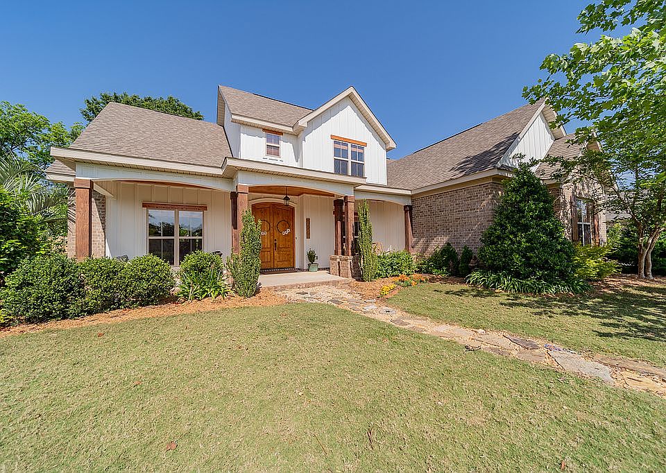 1st image of 25029 Planters Dr