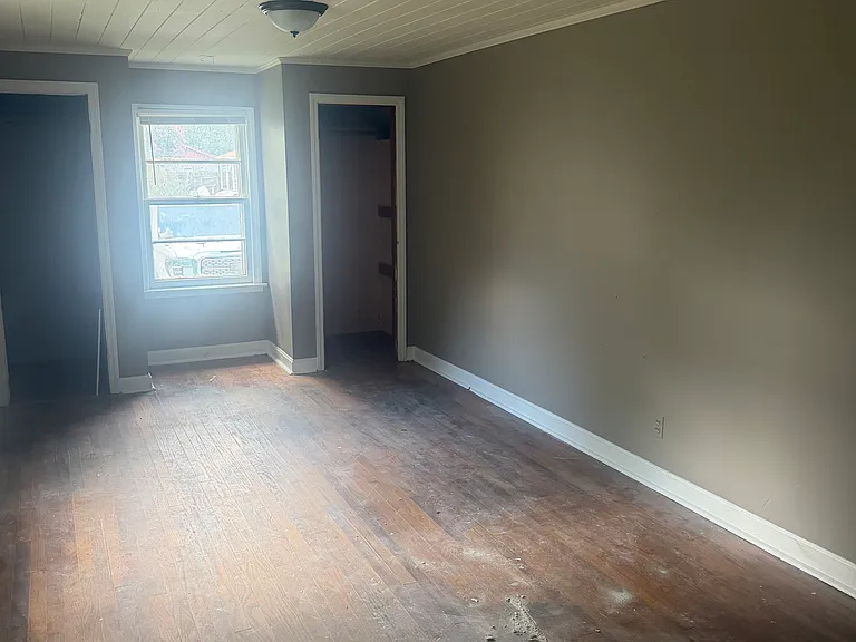 40 Locust Ln — Photo 8