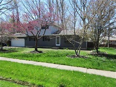 2nd image of 844 Idlewood Ave