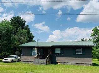 762 Borum St, Unadilla, GA 31091