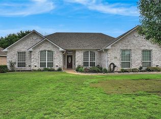 163 Chrissa Dr, Pottsboro, TX 75076