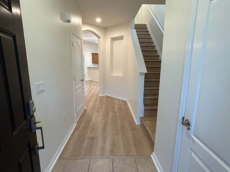 9909 Palermo Breeze Way — Photo 8