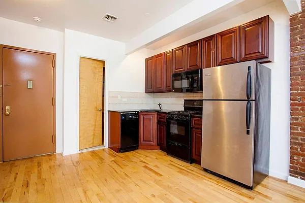 Rented by Brown Harris Stevens | media 3