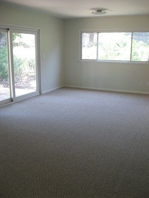 Diagonal of living room