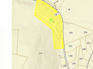 20 Forest St, Lee, MA 01238