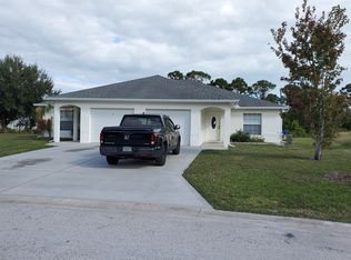 118 Ormond Ct #B, Sebastian, FL 32958