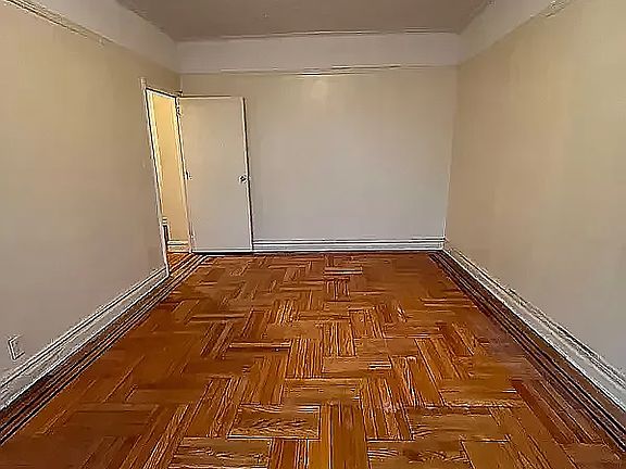 2nd image of 79 Avenue O APT C3