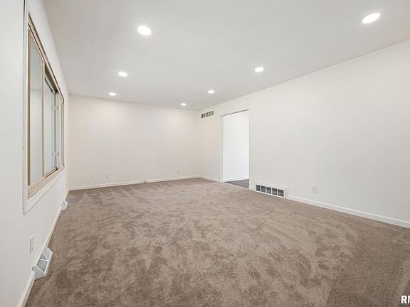 5th image of 288 Sheffield Rd